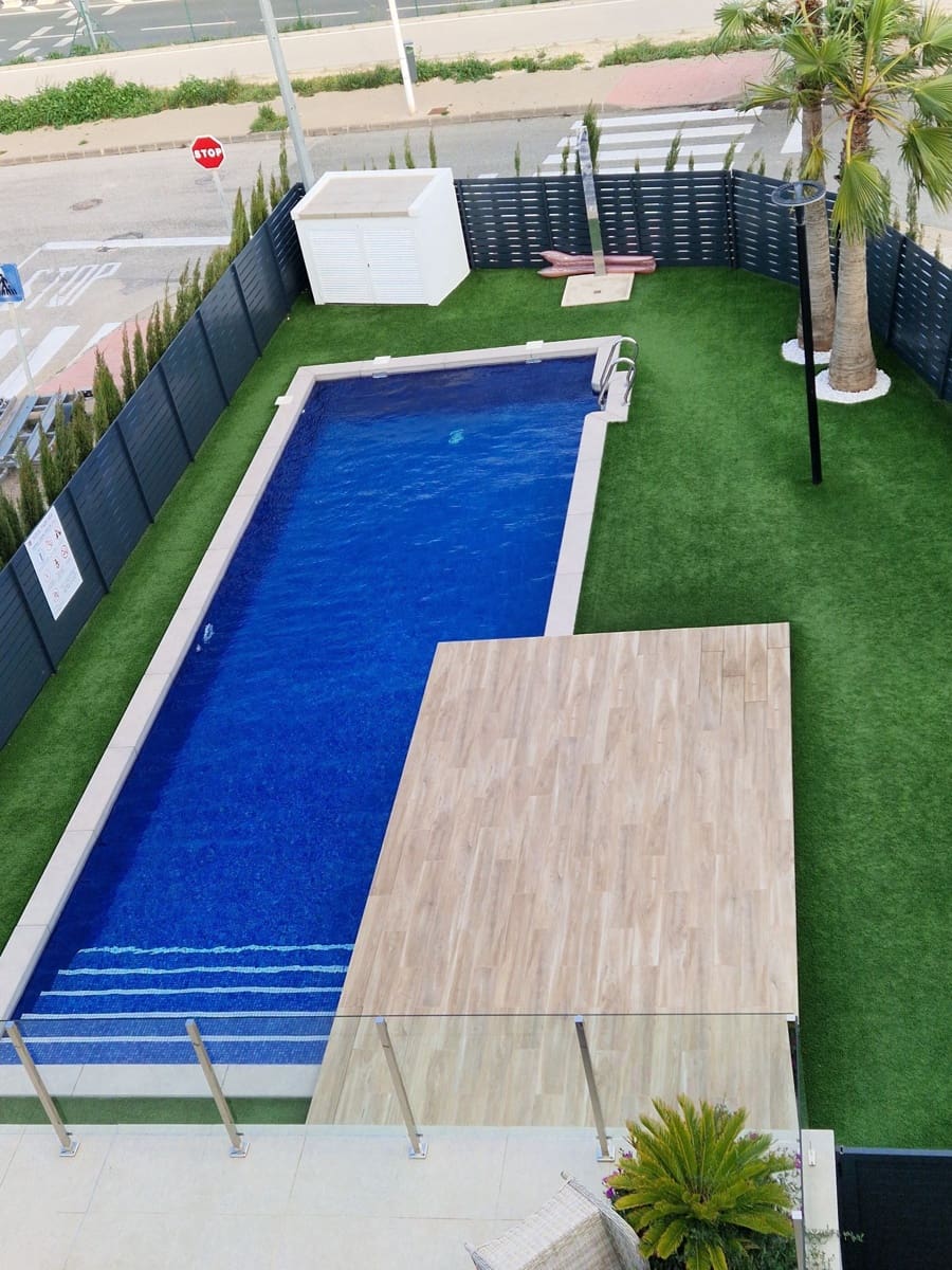 3 makuuhuone Huoneisto myytävänä paikassa Guardamar del Segura mukana uima-altaan 
autotalli - 549 950 € (Ref: 9640722)