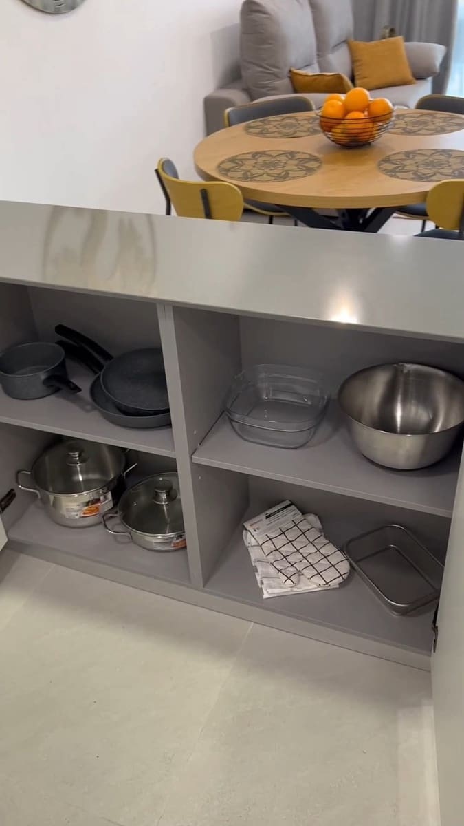 2 soverom Leilighet til salgs i Torrevieja med svømmebasseng garasje - € 350 000 (Ref: 9640724)