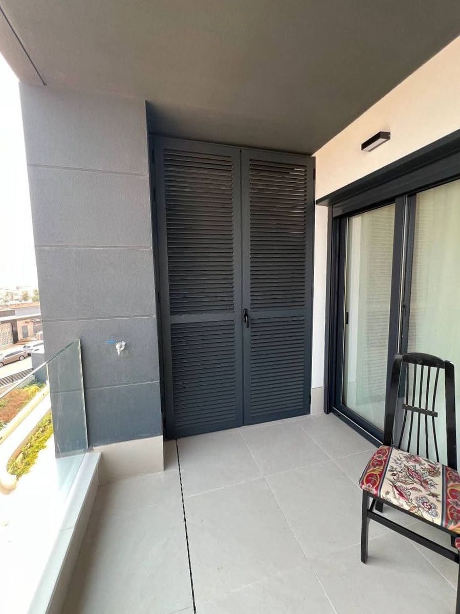 2 soverom Leilighet til salgs i Torrevieja med svømmebasseng garasje - € 350 000 (Ref: 9640724)