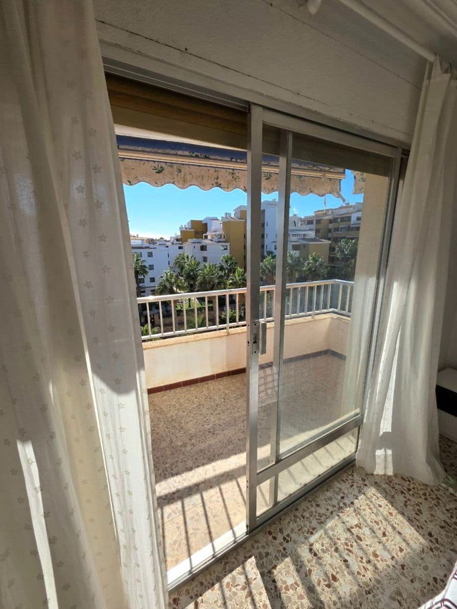 3 slaapkamer Appartement te koop in Torrevieja met zwembad garage - € 189.000 (Ref: 9640725)