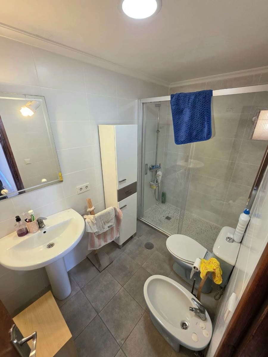 3 slaapkamer Appartement te koop in Torrevieja met zwembad garage - € 189.000 (Ref: 9640725)