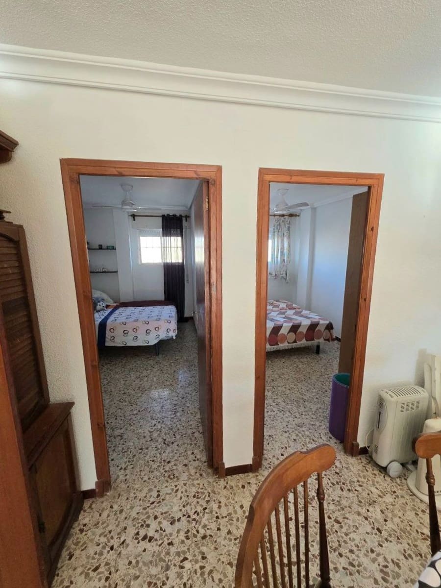 3 slaapkamer Appartement te koop in Torrevieja met zwembad garage - € 189.000 (Ref: 9640725)