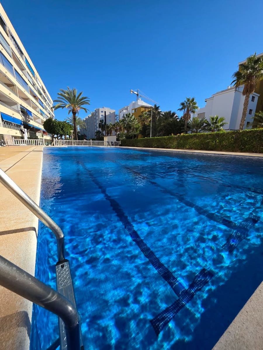 3 slaapkamer Appartement te koop in Torrevieja met zwembad garage - € 189.000 (Ref: 9640725)