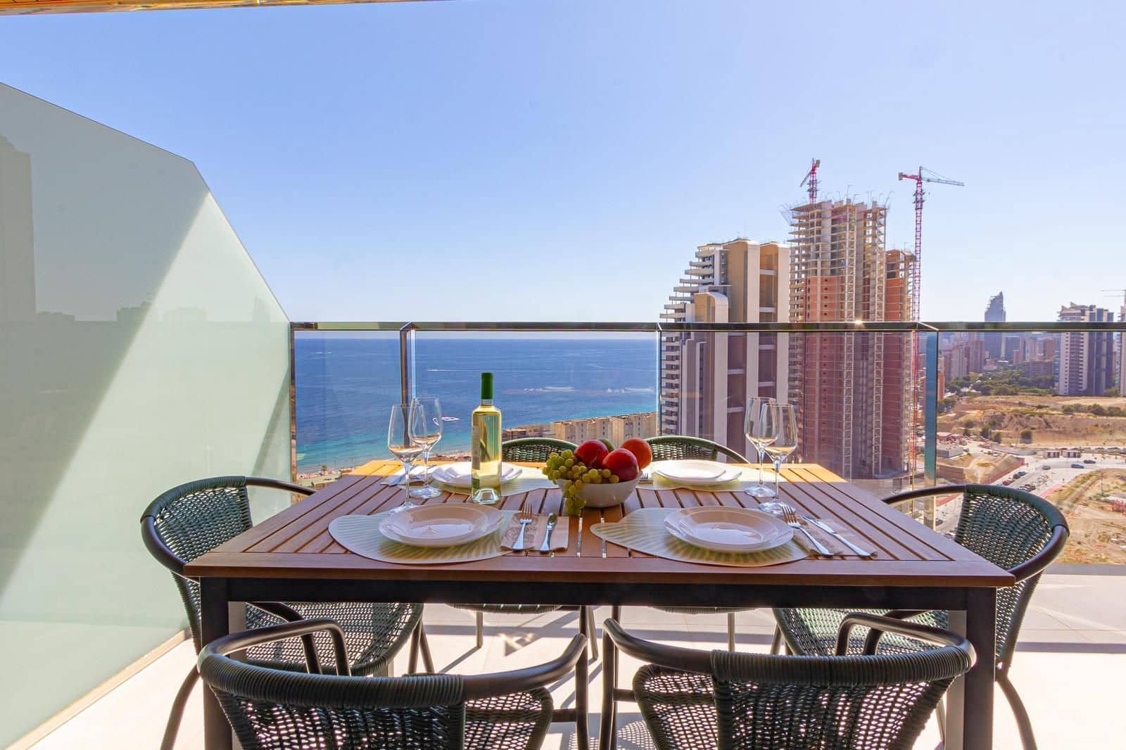 2 quarto Apartamento para venda em Benidorm com piscina garagem - 595 000 € (Ref: 9640726)