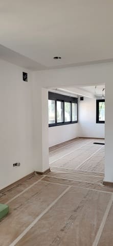 5 makuuhuone Huvila myytävänä paikassa Albir, Alfaz del Pi / L'Alfàs del Pi mukana uima-altaan 
autotalli - 1 650 000 € (Ref: 9640727)