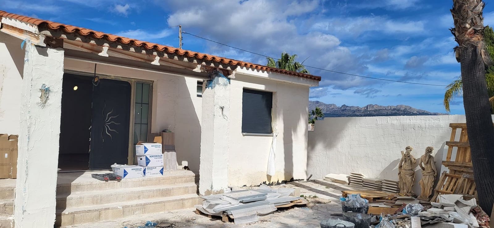 5 makuuhuone Huvila myytävänä paikassa Albir mukana uima-altaan 
autotalli - 1 650 000 € (Ref: 9640727)