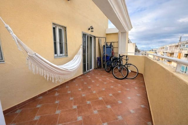 2 slaapkamer Penthouse te koop in Torrevieja - € 150.000 (Ref: 9640729)