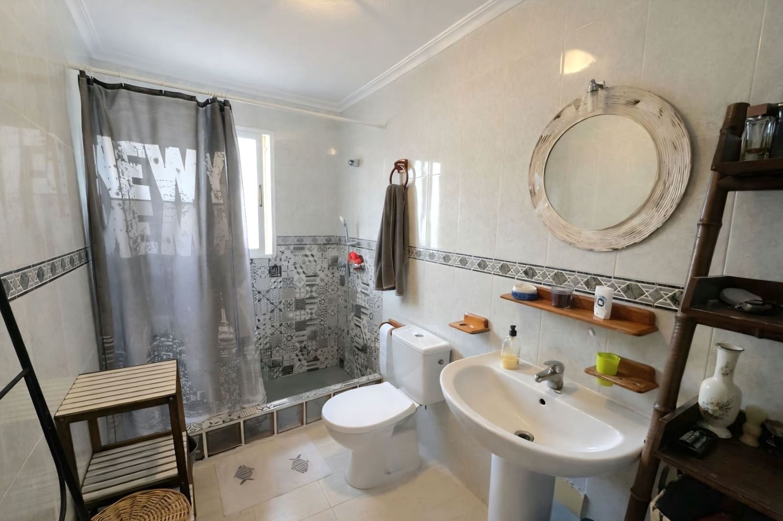 2 slaapkamer Penthouse te koop in Torrevieja - € 150.000 (Ref: 9640729)