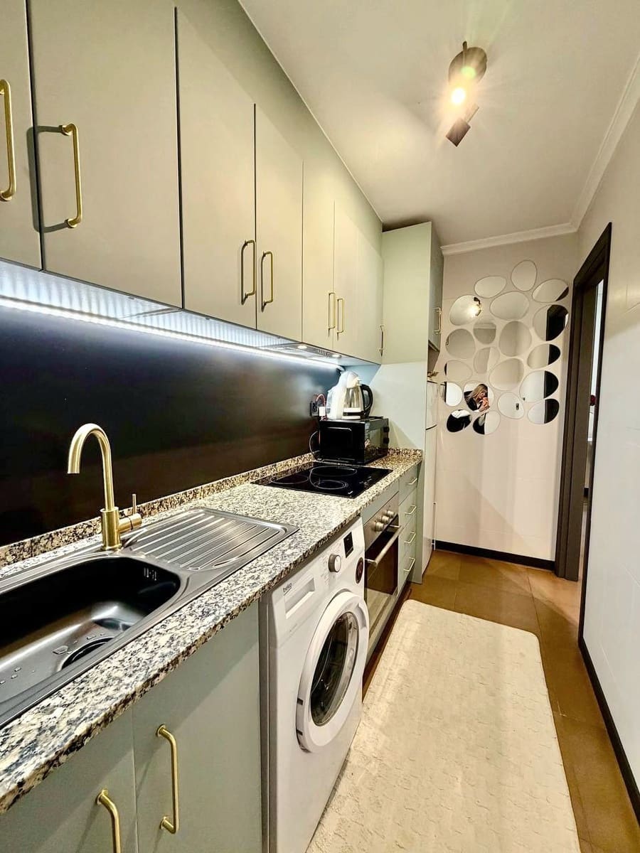 2 soveværelse Lejlighed til salg i Torrevieja - € 157.000 (Ref: 9640730)