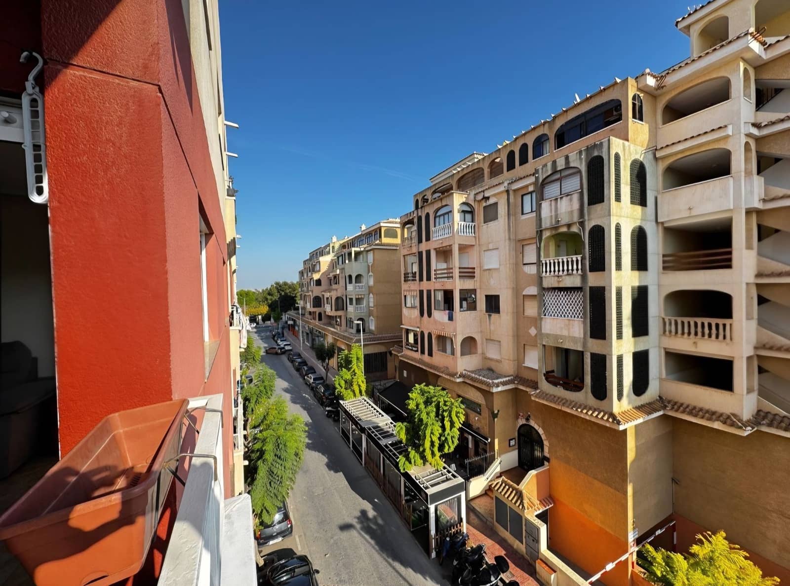 2 slaapkamer Appartement te koop in Torrevieja met zwembad - € 127.000 (Ref: 9640731)
