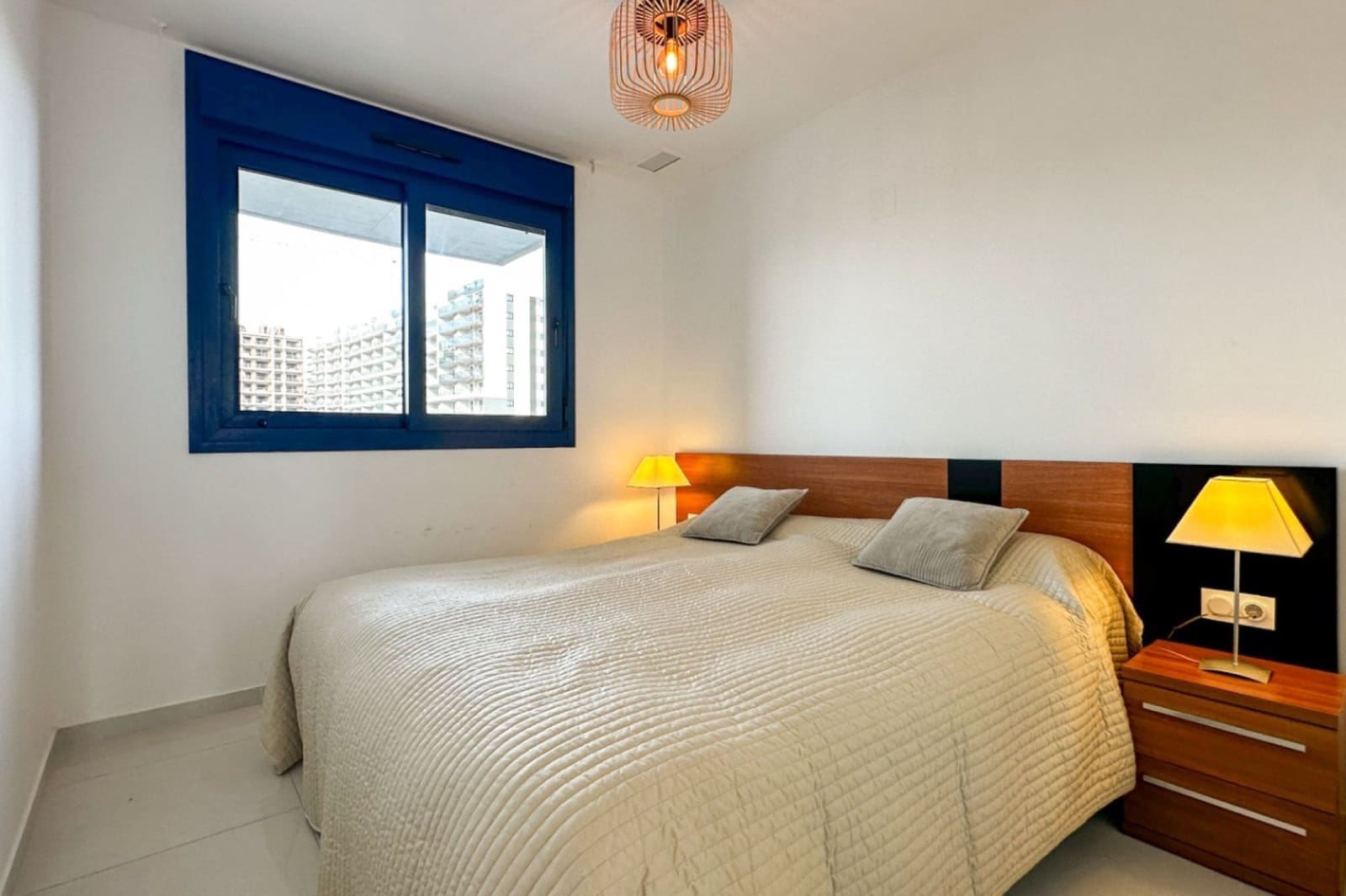 2 makuuhuone Huoneisto myytävänä paikassa Torrevieja mukana uima-altaan 
autotalli - 420 000 € (Ref: 9640734)