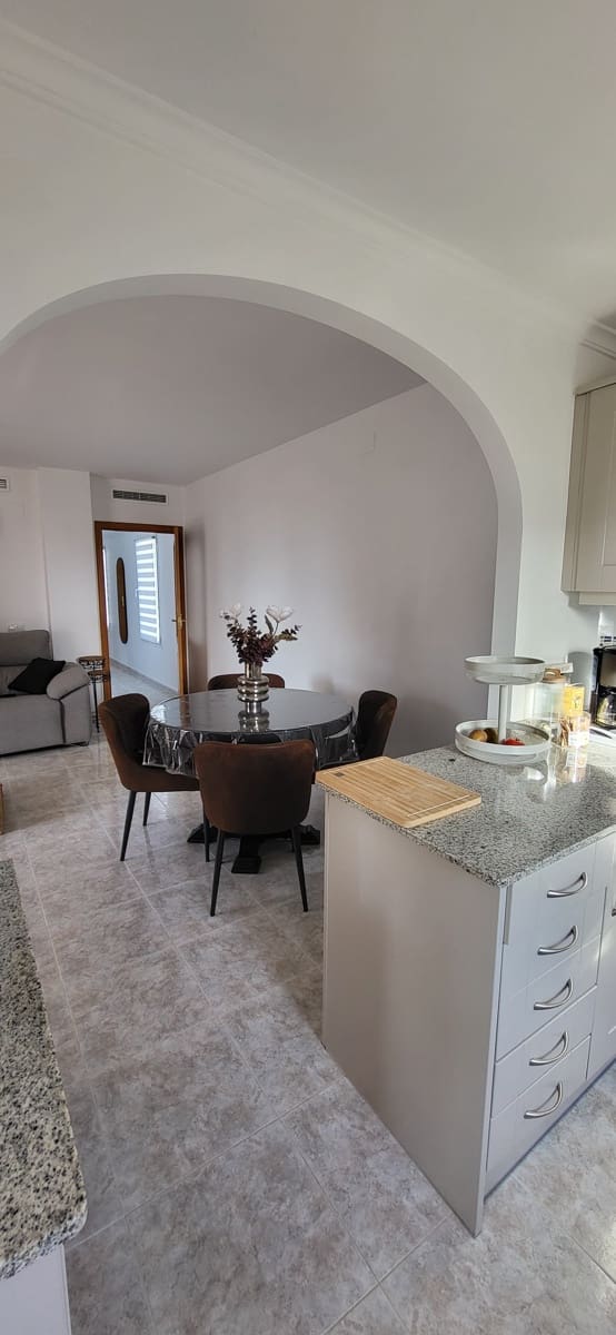 2 soveværelse Lejlighed til salg i Calpe / Calp med swimmingpool - € 369.000 (Ref: 9640736)