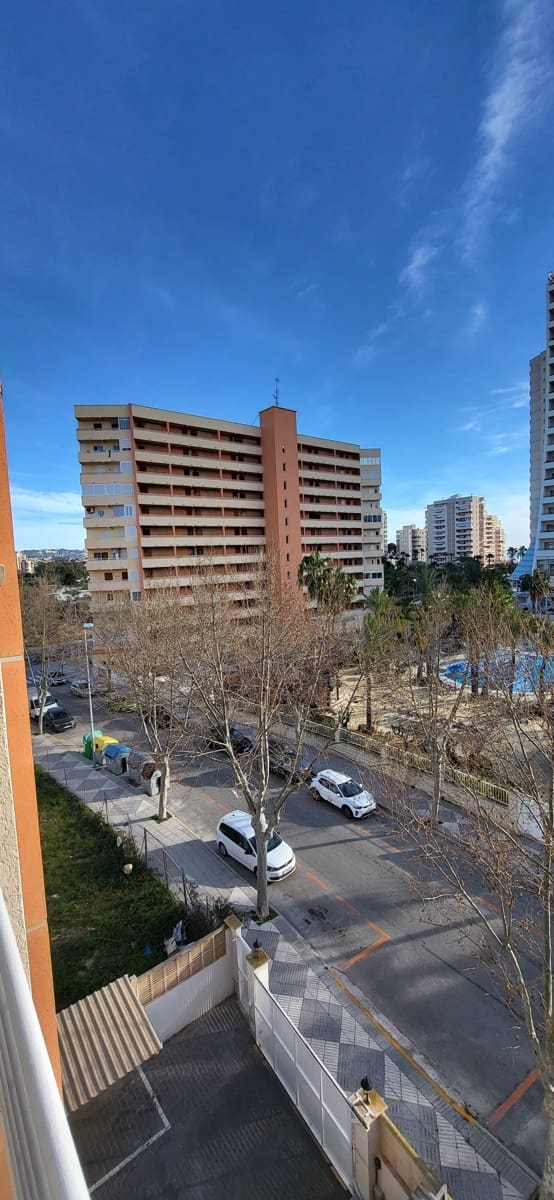 2 soveværelse Lejlighed til salg i Calpe / Calp med swimmingpool - € 369.000 (Ref: 9640736)