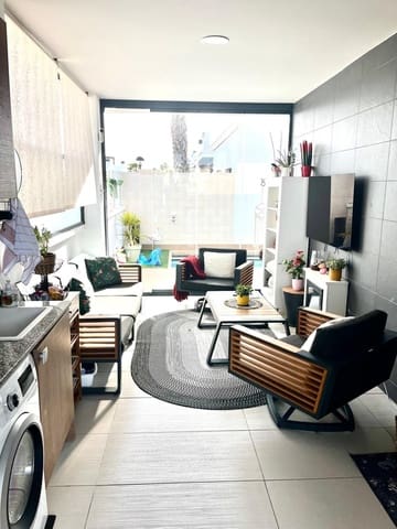 3 sovrum Villa till salu i Torrevieja med pool garage - 530 000 € (Ref: 9640737)