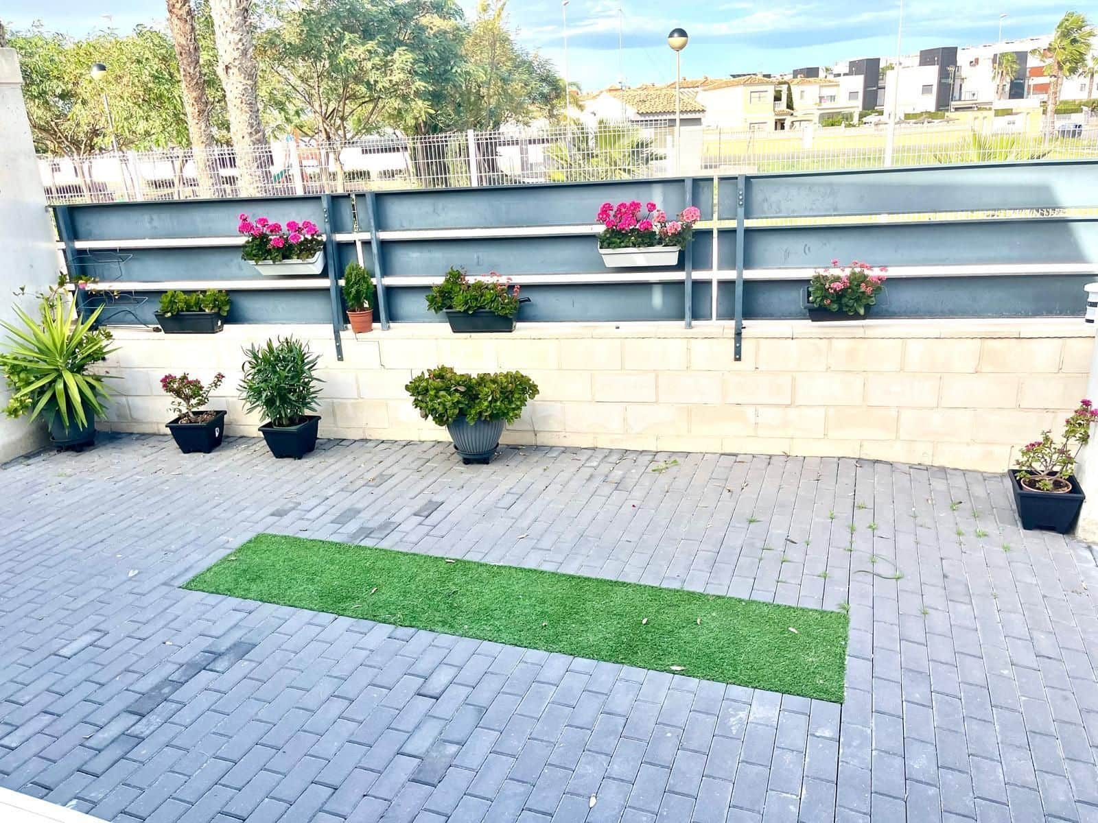 3 sovrum Villa till salu i Torrevieja med pool garage - 530 000 € (Ref: 9640737)