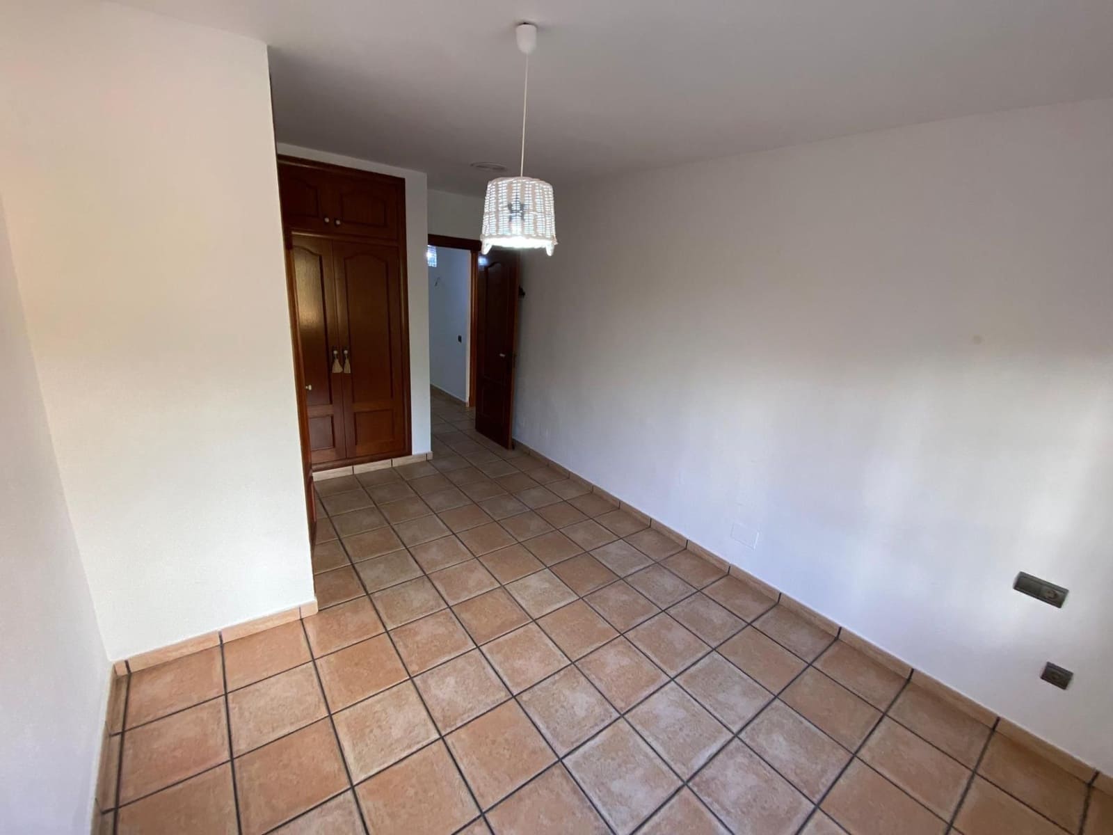 Chalet de 5 habitaciones en Torrevieja en venta con piscina garaje - 744.500 € (Ref: 9643795)