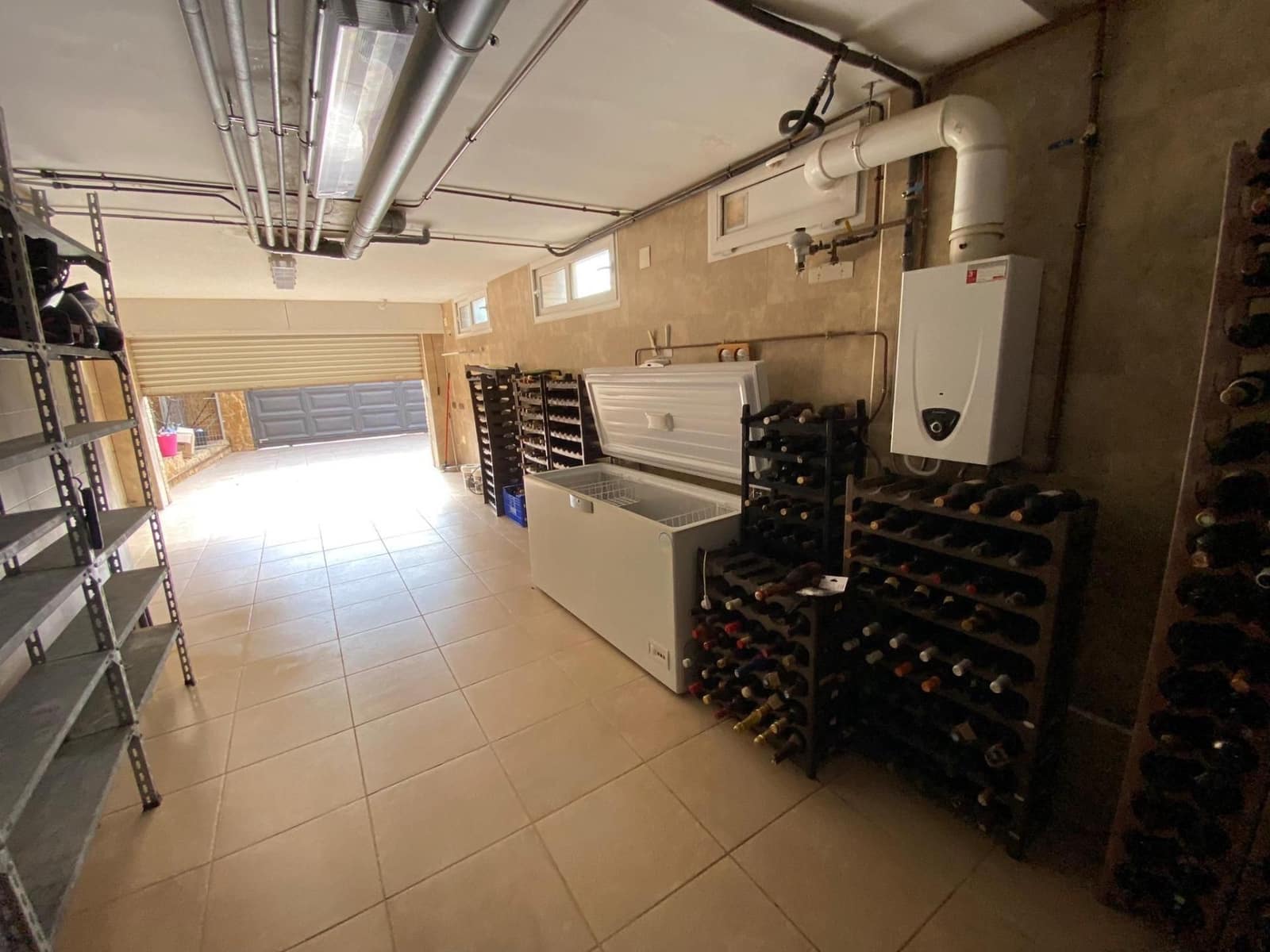 Chalet de 5 habitaciones en Torrevieja en venta con piscina garaje - 744.500 € (Ref: 9643795)