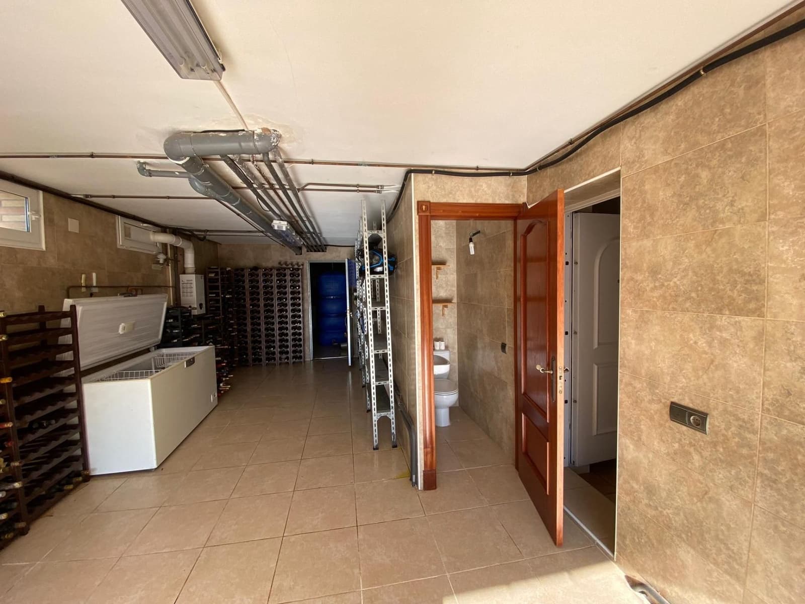 Chalet de 5 habitaciones en Torrevieja en venta con piscina garaje - 744.500 € (Ref: 9643795)