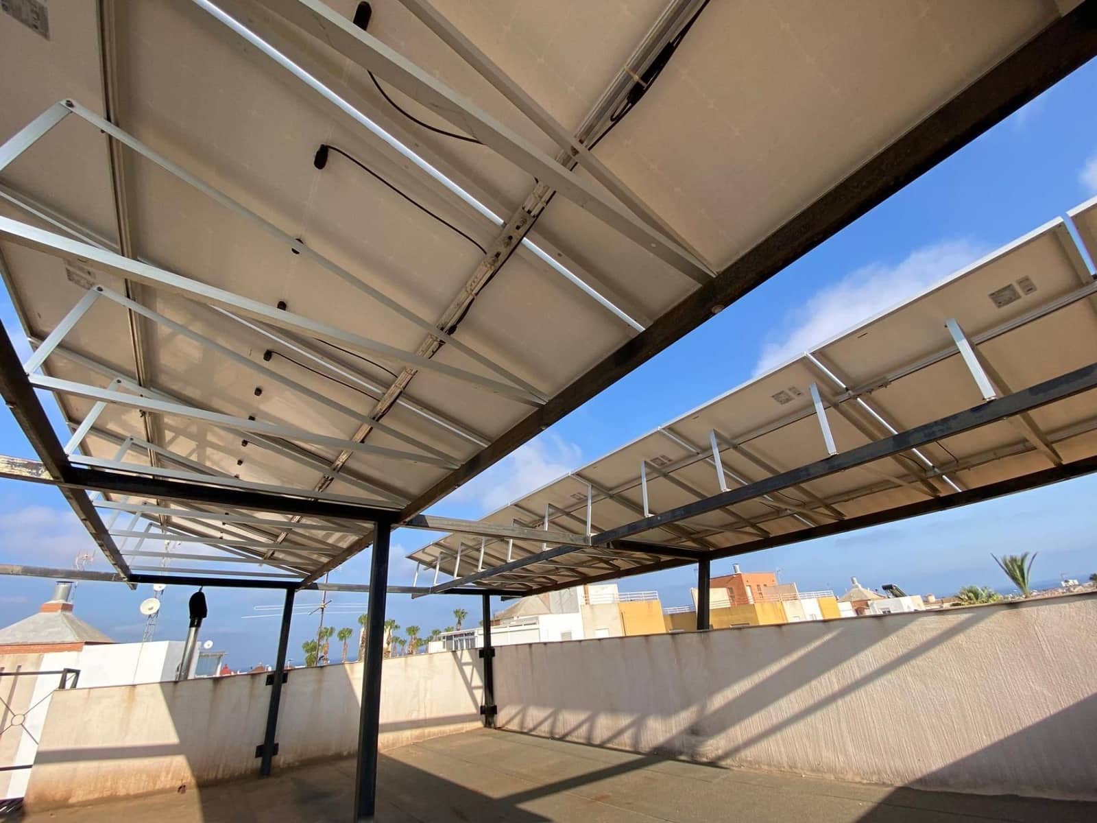 Chalet de 5 habitaciones en Torrevieja en venta con piscina garaje - 744.500 € (Ref: 9643795)