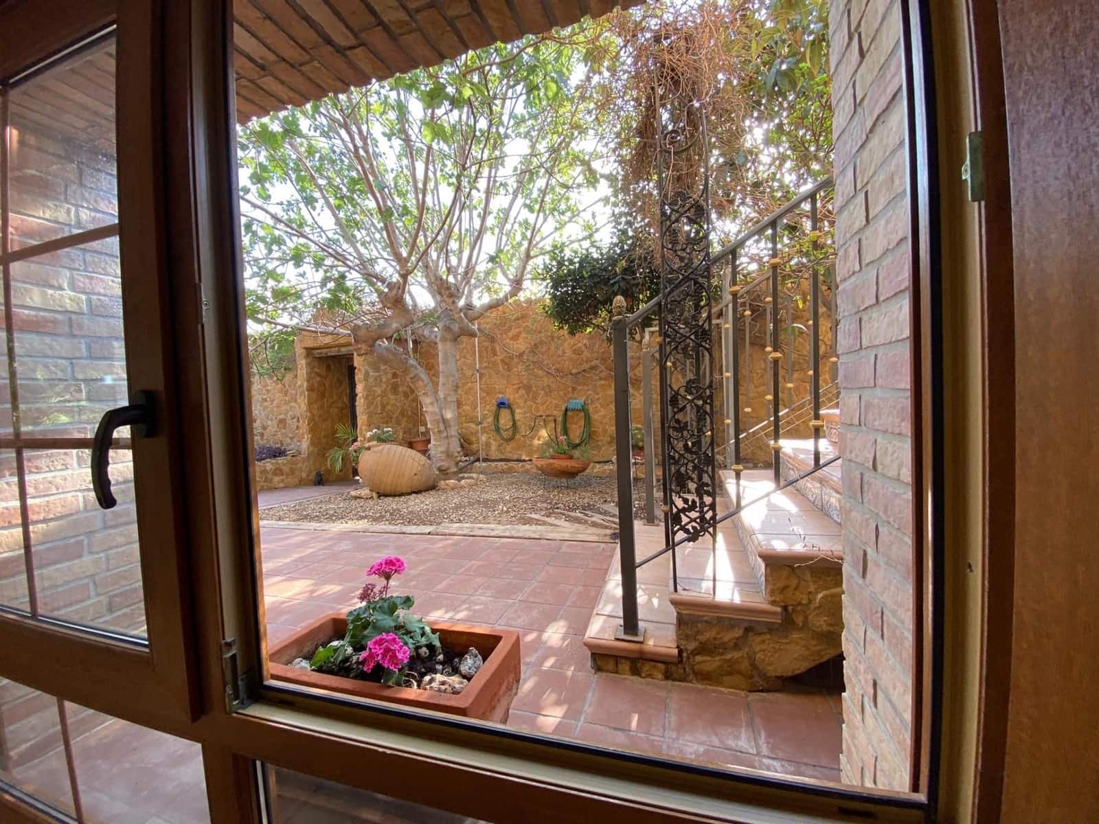 Chalet de 5 habitaciones en Torrevieja en venta con piscina garaje - 744.500 € (Ref: 9643795)