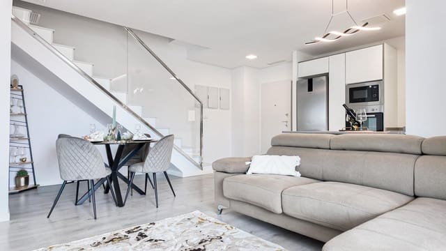 Ático de 2 habitaciones en Orihuela Costa, Orihuela en venta con piscina garaje - 338.800 € (Ref: 9647782)