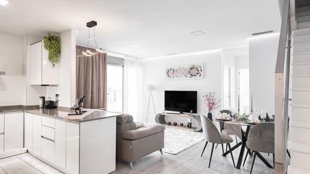 Ático de 2 habitaciones en Orihuela Costa, Orihuela en venta con piscina garaje - 338.800 € (Ref: 9647782)