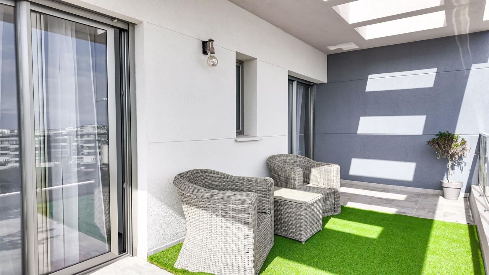 2 soveværelse Penthouse til salg i Orihuela Costa med swimmingpool garage - € 338.800 (Ref: 9647782)