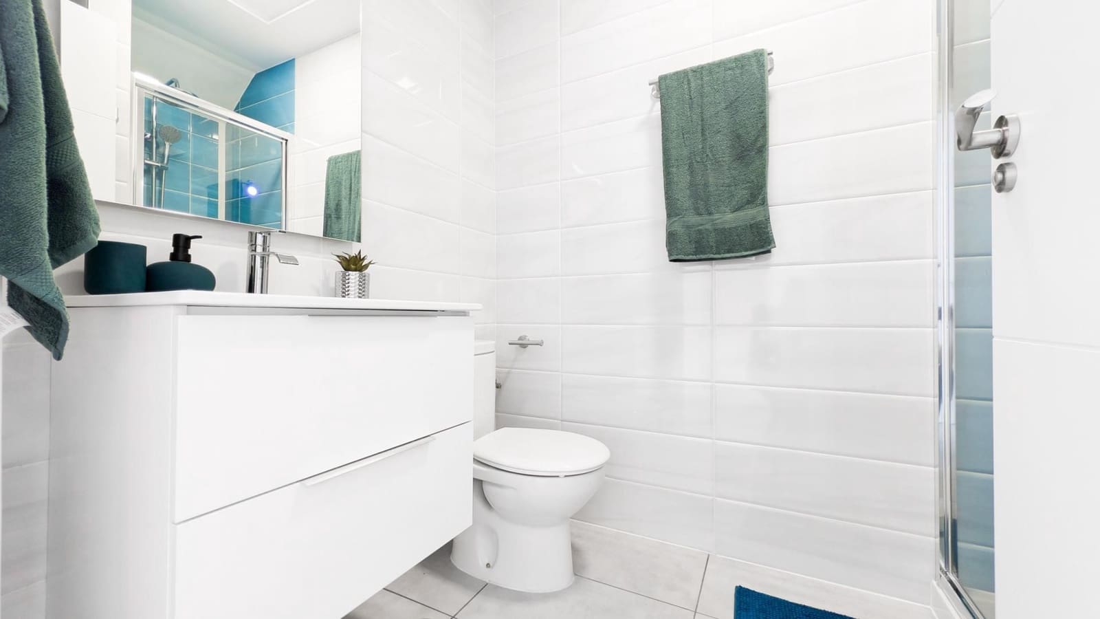 2 soveværelse Penthouse til salg i Orihuela Costa med swimmingpool garage - € 338.800 (Ref: 9647782)