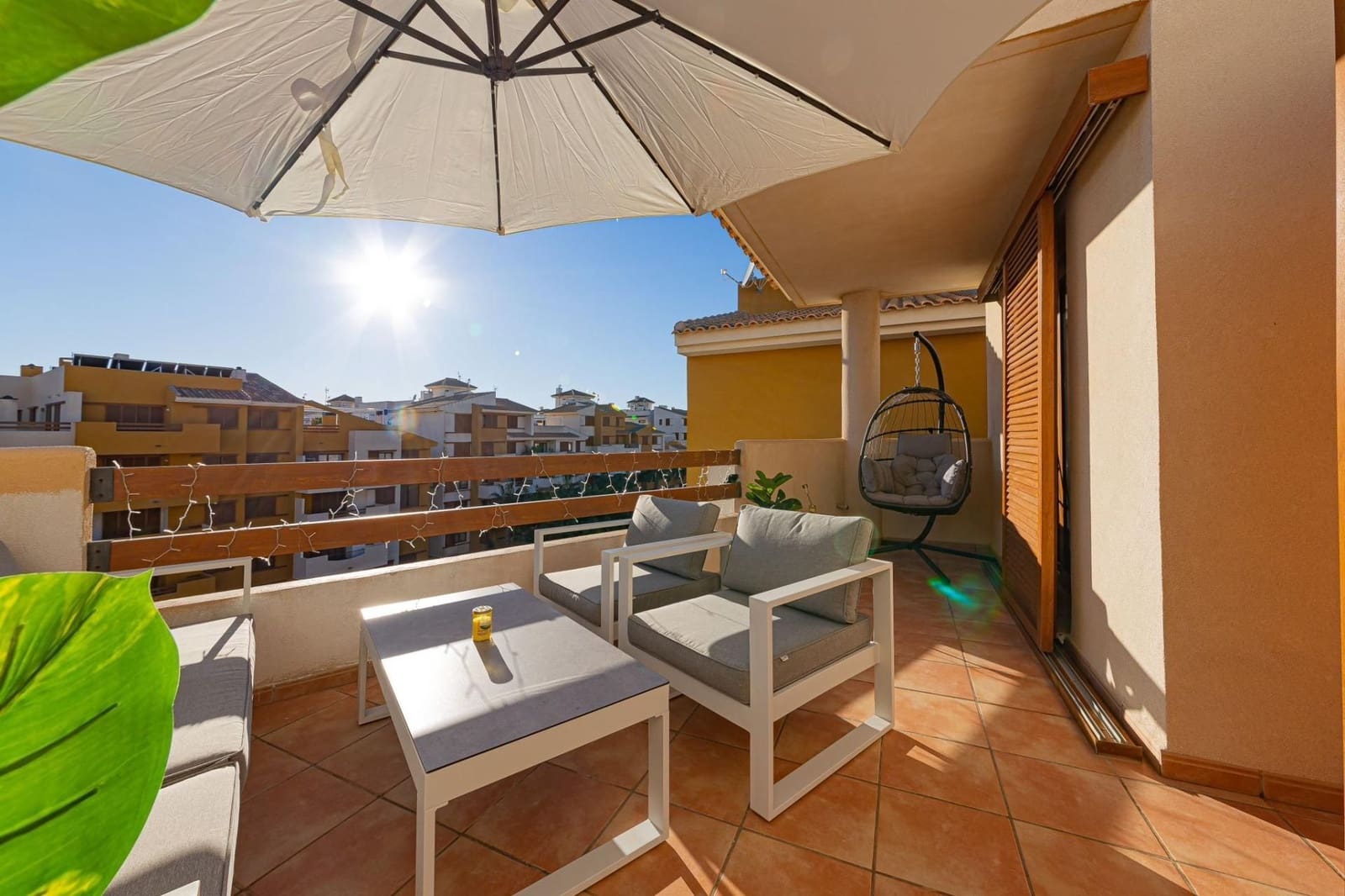 2 soveværelse Penthouse til salg i Orihuela Costa med swimmingpool garage - € 276.000 (Ref: 9647784)