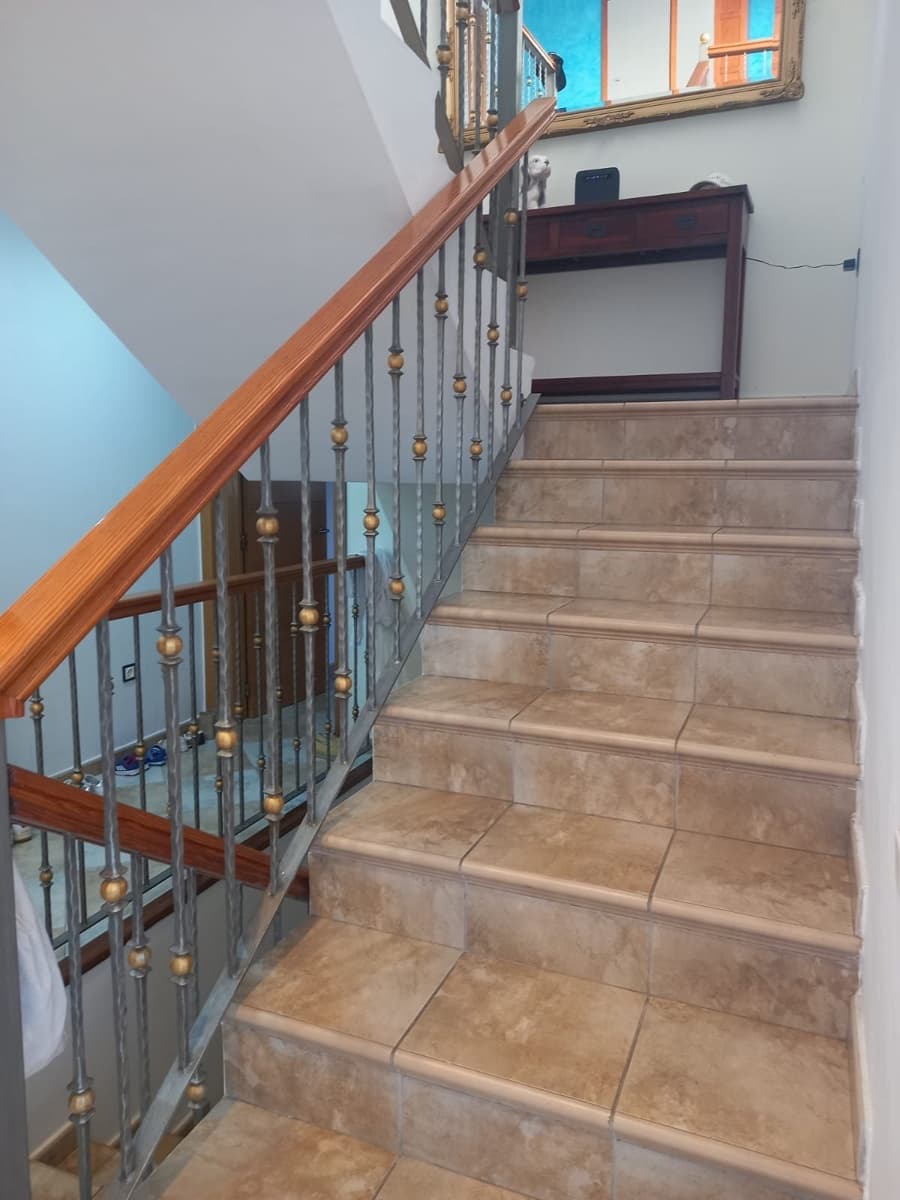 5 bedroom Villa for sale in Calpe / Calp with pool garage - € 680,000 (Ref: 9647785)