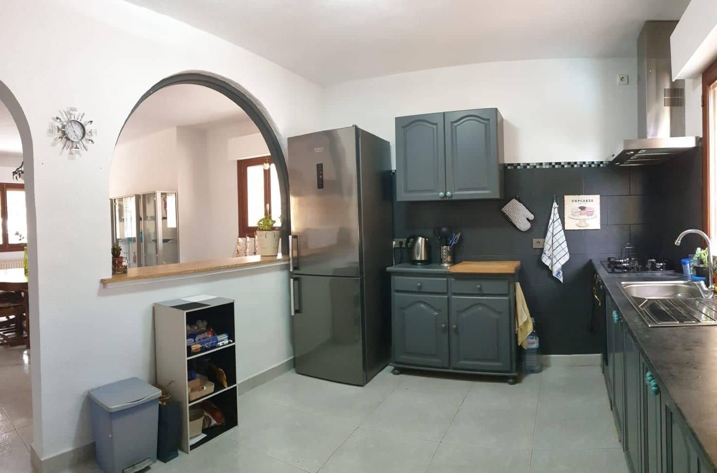 6 soverom Villa til salgs i Orihuela Costa med svømmebasseng garasje - € 450 000 (Ref: 9647786)