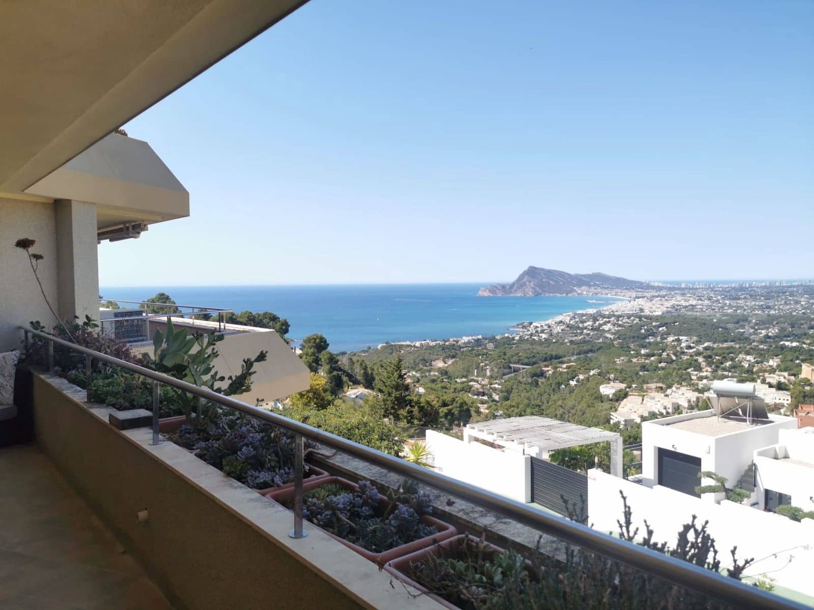 Piso de 3 habitaciones en Altea en venta con piscina garaje - 500.000 € (Ref: 9647788)
