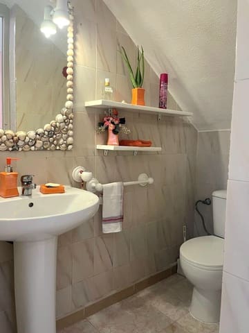 2 chambre Maison de Ville à vendre à Torrevieja avec piscine - 176 000 € (Ref: 9651257)