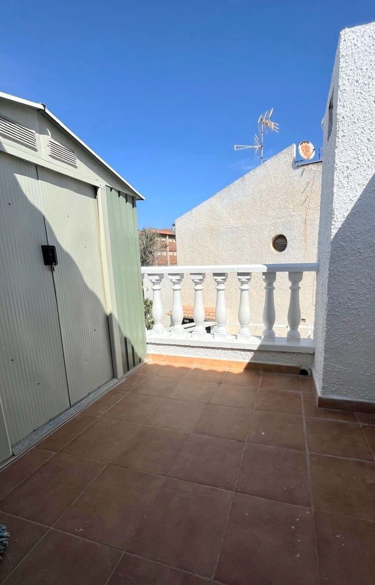 2 chambre Maison de Ville à vendre à Torrevieja avec piscine - 176 000 € (Ref: 9651257)