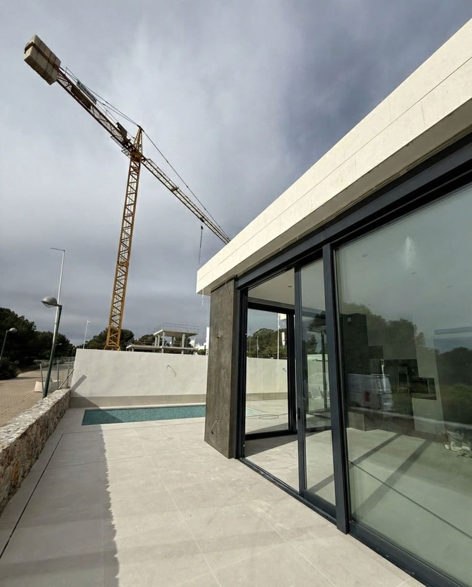 3 chambre Villa/Maison à vendre à Pinar de Campoverde avec piscine garage - 579 000 € (Ref: 9651258)