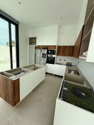 3 chambre Villa/Maison à vendre à Pinar de Campoverde, Pilar de la Horadada avec piscine garage - 579 000 € (Ref: 9651258)