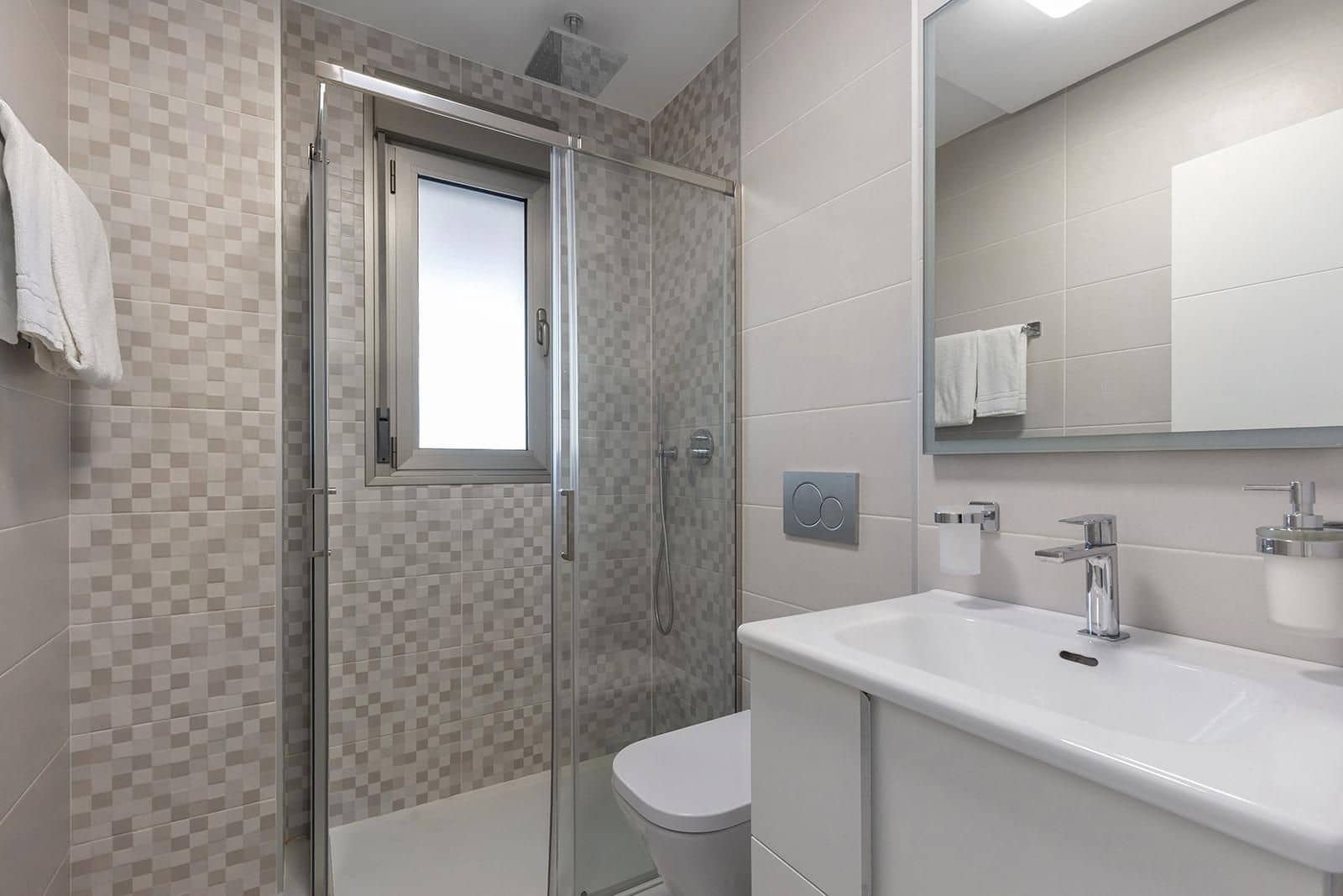 3 soveværelse Lejlighed til salg i Orihuela Costa med swimmingpool garage - € 269.000 (Ref: 9655704)