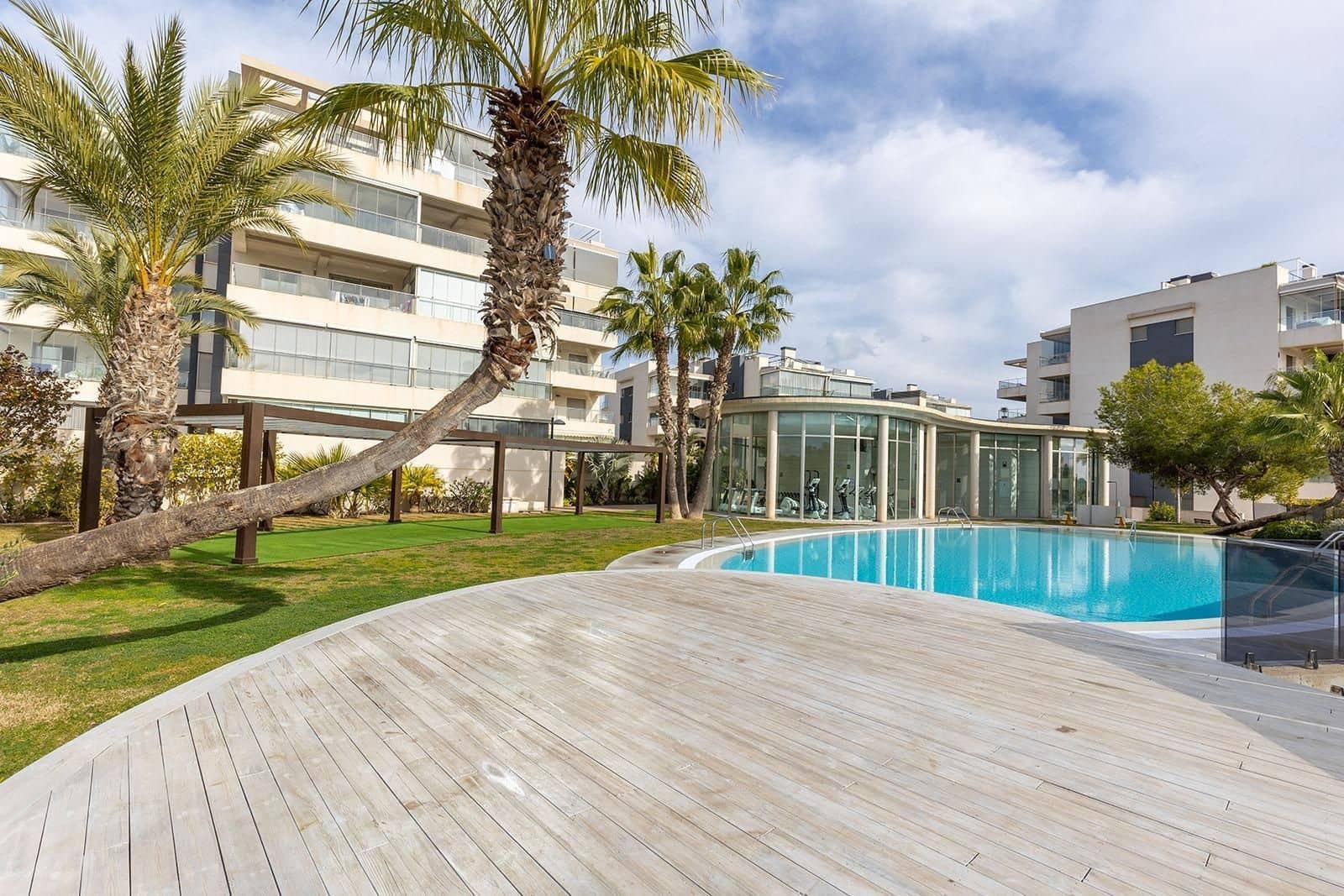 3 soveværelse Lejlighed til salg i Orihuela Costa med swimmingpool garage - € 269.000 (Ref: 9655704)