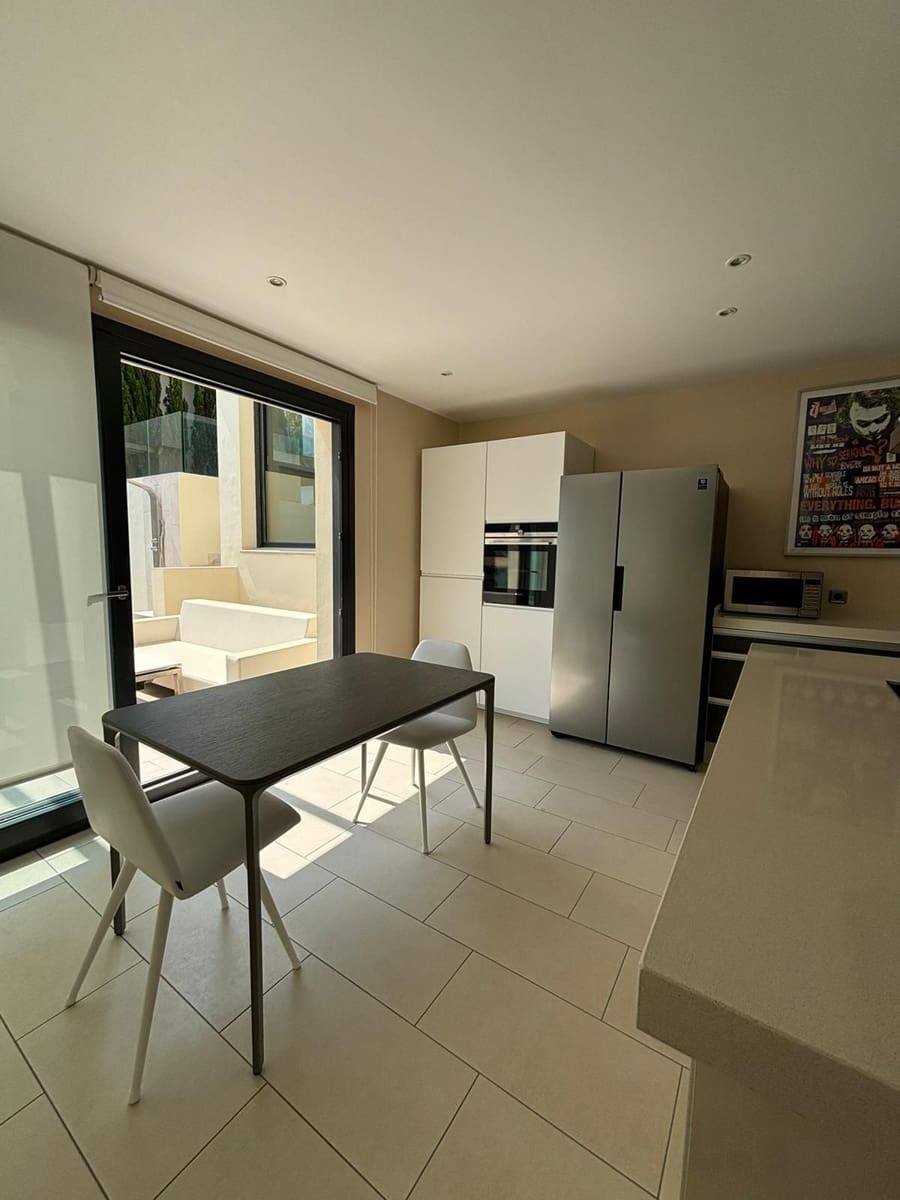 6 quarto Moradia para venda em Atamaria com piscina garagem - 1 950 000 € (Ref: 9658373)