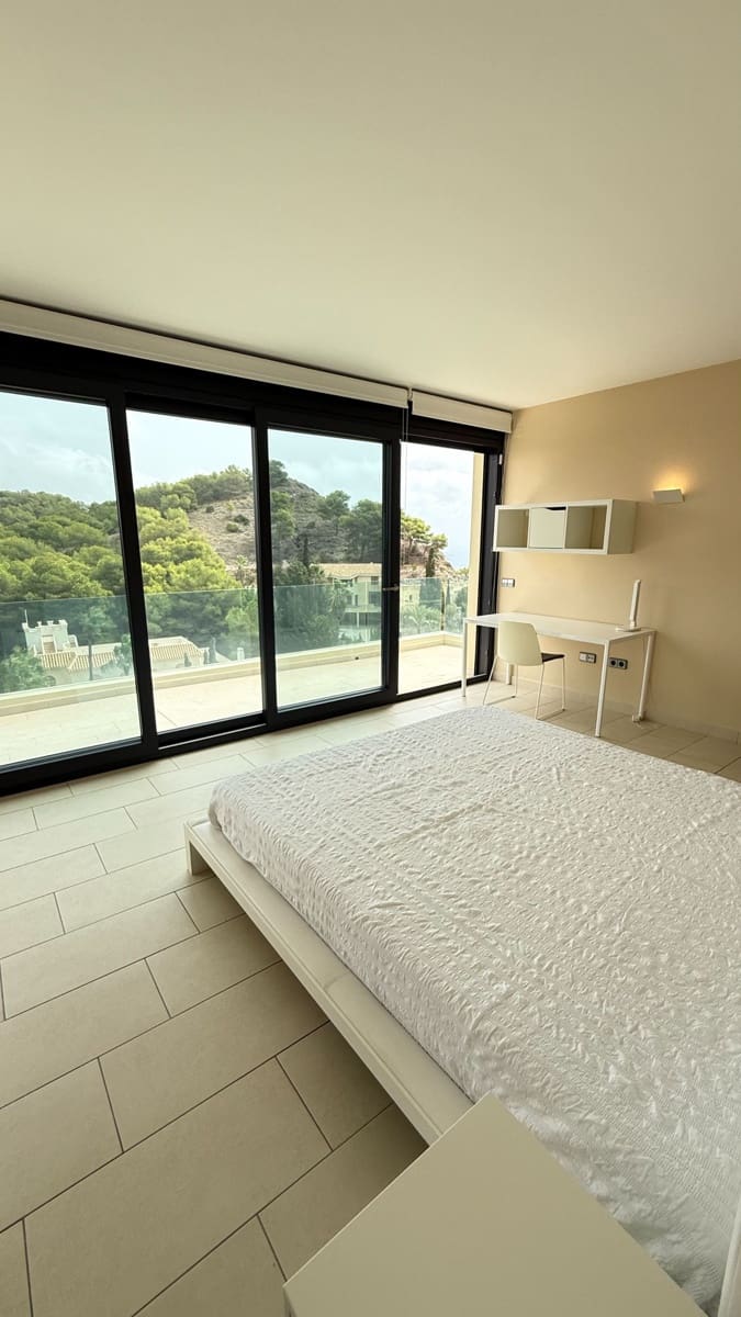 6 quarto Moradia para venda em Atamaria com piscina garagem - 1 950 000 € (Ref: 9658373)