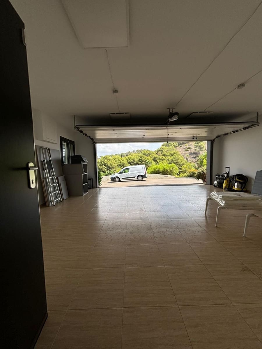 6 quarto Moradia para venda em Atamaria com piscina garagem - 1 950 000 € (Ref: 9658373)