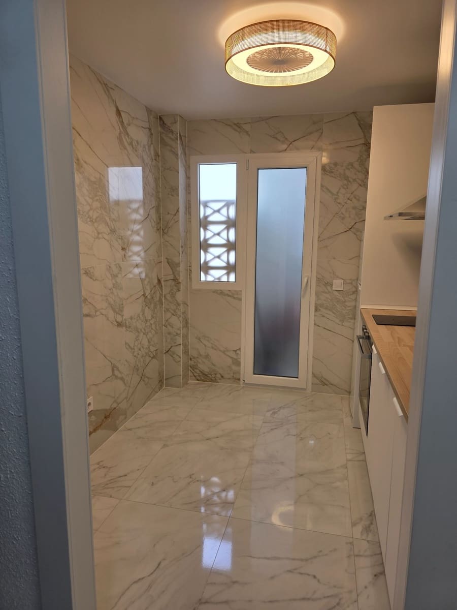 3 sypialnia Mieszkanie na sprzedaż w Torrevieja - 199 000 € (Ref: 9658374)