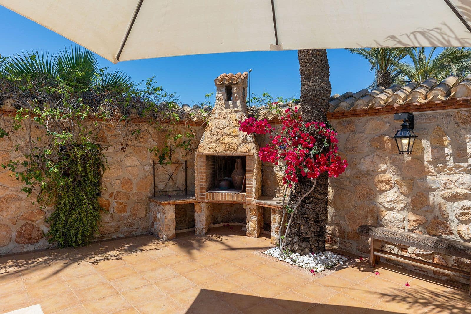 4 Zimmer Villa zu verkaufen in Orihuela Costa mit Pool Garage - 749.900 € (Ref: 9658378)