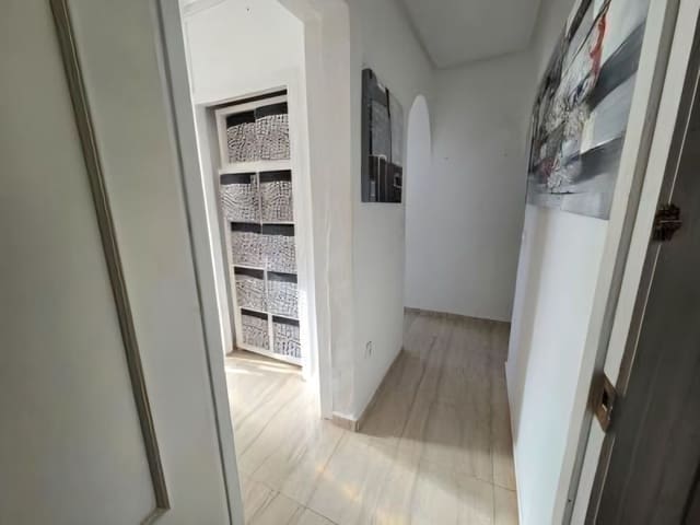 Bungalow de 1 habitación en Torrevieja en venta - 96.000 € (Ref: 9665963)