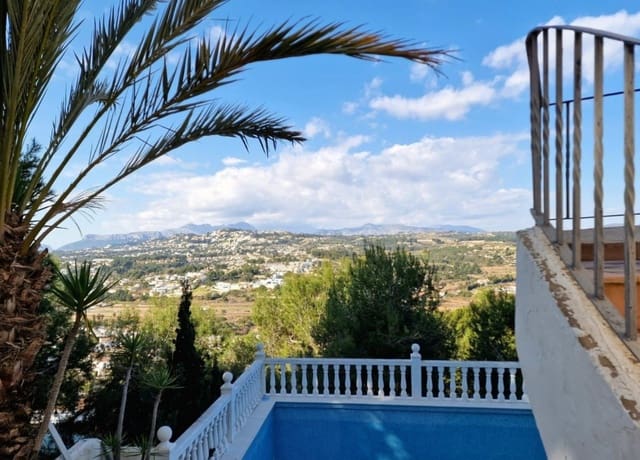 5 sypialnia Willa na sprzedaż w Moraira, Teulada-Moraira z basenem garażem - 650 000 € (Ref: 9670016)