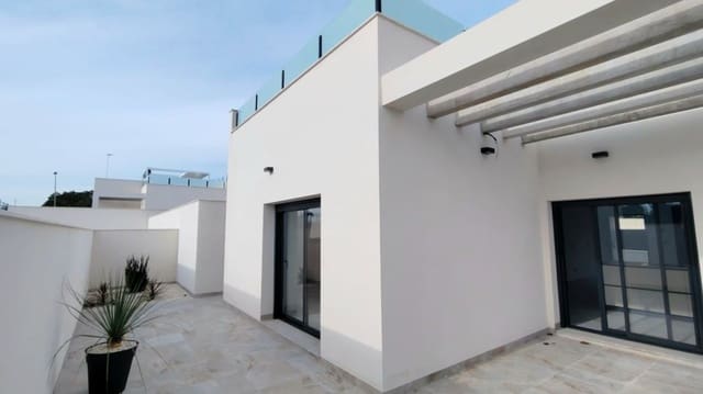 3 slaapkamer Villa te koop in Pinar de Campoverde, Pilar de la Horadada met zwembad garage - € 422.500 (Ref: 9673851)