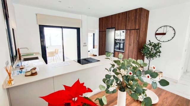 3 slaapkamer Villa te koop in Pinar de Campoverde, Pilar de la Horadada met zwembad garage - € 422.500 (Ref: 9673851)