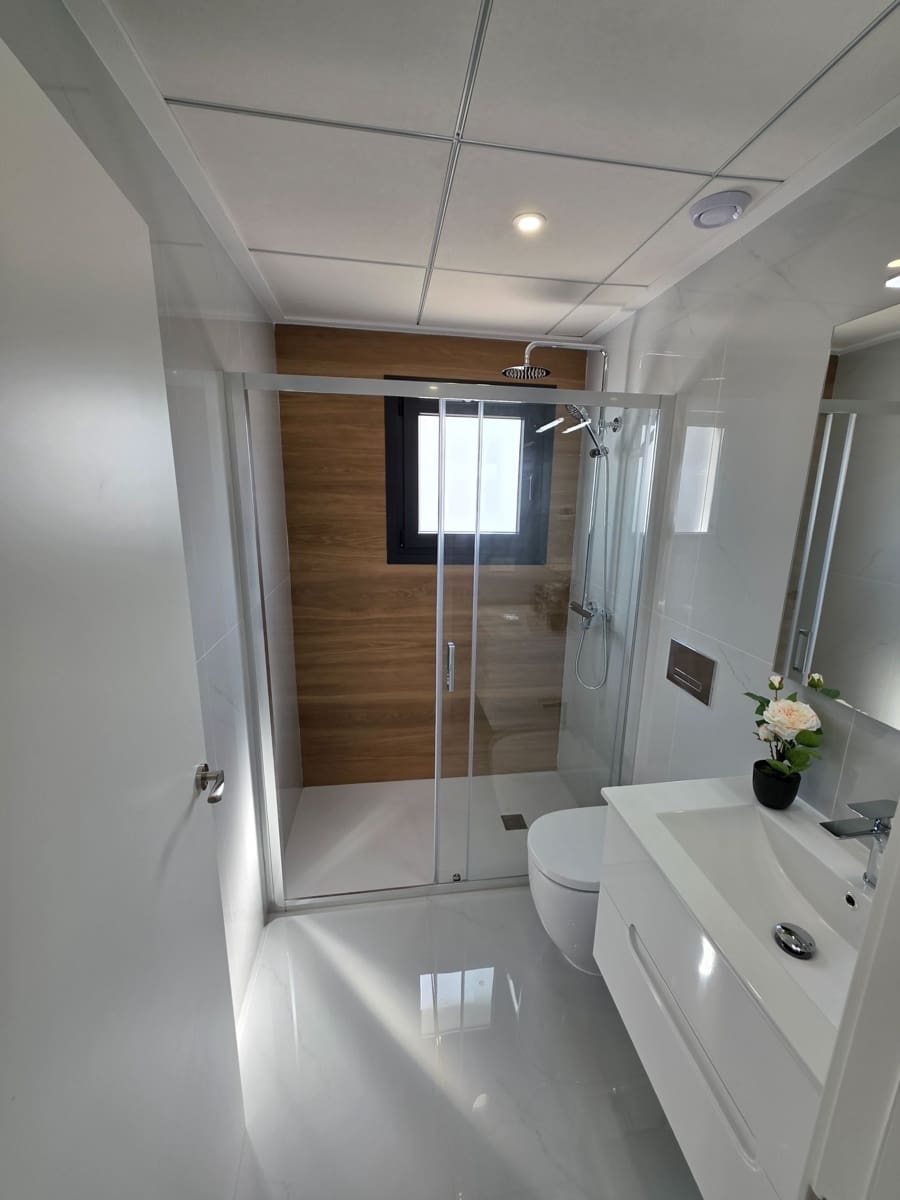 3 sypialnia Willa na sprzedaż w Orihuela Costa z basenem garażem - 415 000 € (Ref: 9679507)