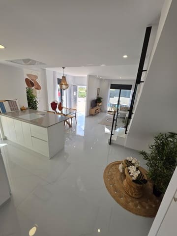 3 sypialnia Willa na sprzedaż w Orihuela Costa, Orihuela z basenem garażem - 415 000 € (Ref: 9679507)