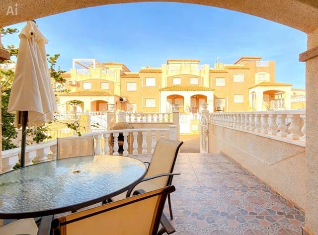 2 Zimmer Bungalow zu verkaufen in Torrevieja mit Pool Garage - 155.000 € (Ref: 9679511)